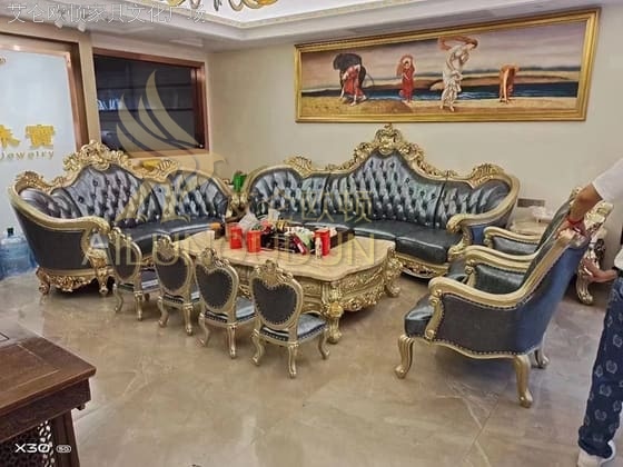 至尊大环抱沙发124金属漆蓝