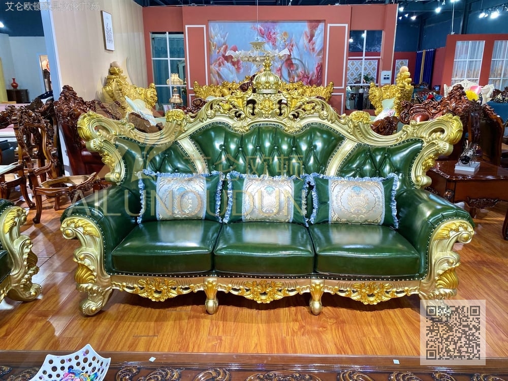 新皇冠香槟金墨绿牛皮 欧式古典真皮软包实木家具 别墅配套