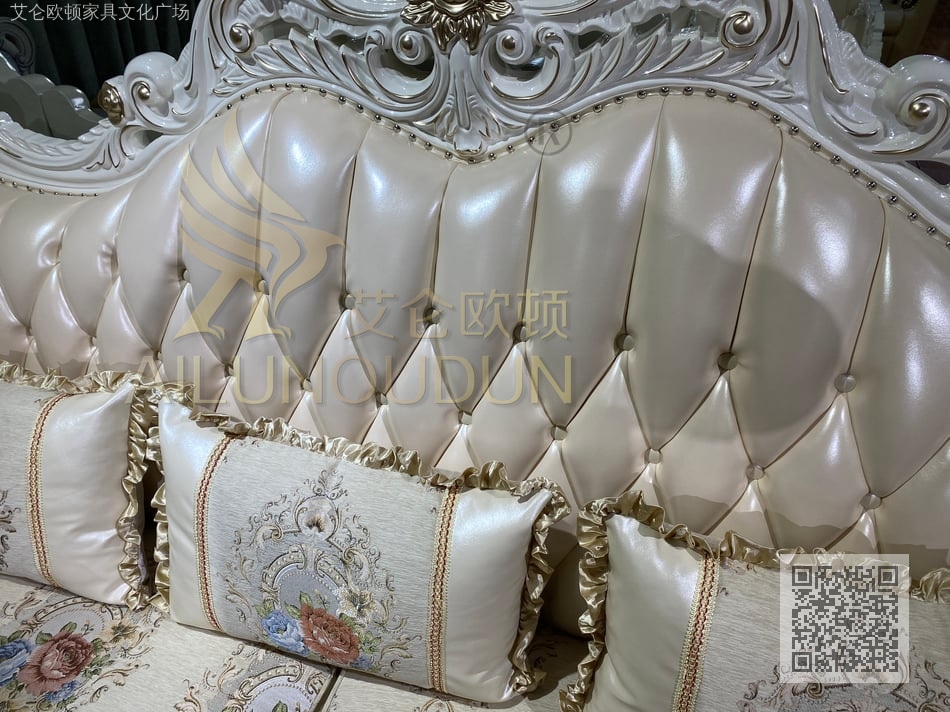 皇冠转角珠光白皮布